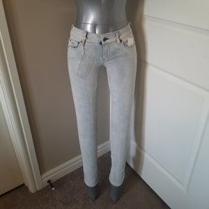 G-Star Raw 3301 Low Super Skinny Women's Jeans